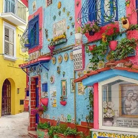 Amalfi Coast - One Minute To The Apartment