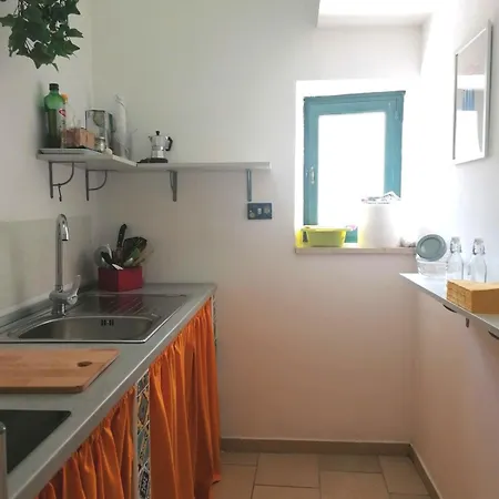 Amalfi Coast - One Minute To The * Vietri sul Mare